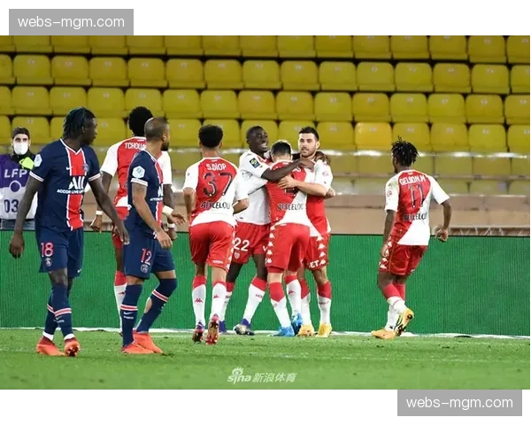 摩纳哥客场3-2逆转朗斯,从两球落后到终场绝杀上演法甲焦点战逆转好戏 摩纳哥客场3-2逆转朗斯,从两球落后到终场绝杀上演法甲焦点战逆转好戏