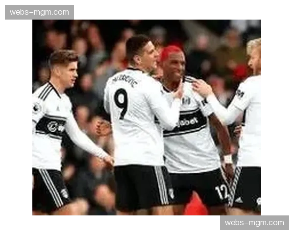 半场战报：斯特拉斯堡与勒阿弗尔互交白卷，双方均获得多次前场定位球