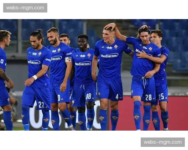 欧联杯席位争夺白热化，罗马与亚特兰大正面交锋。