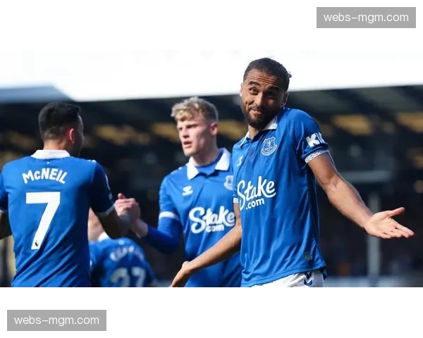 通讯：门将的失误与救赎：记录伯恩利门将一场比赛中的戏剧性时刻