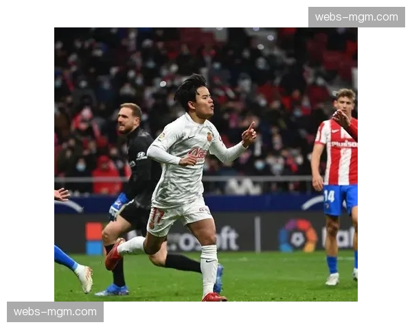 费尔明佩戴面部防护面具恢复训练，有望对阵塞尔塔复出